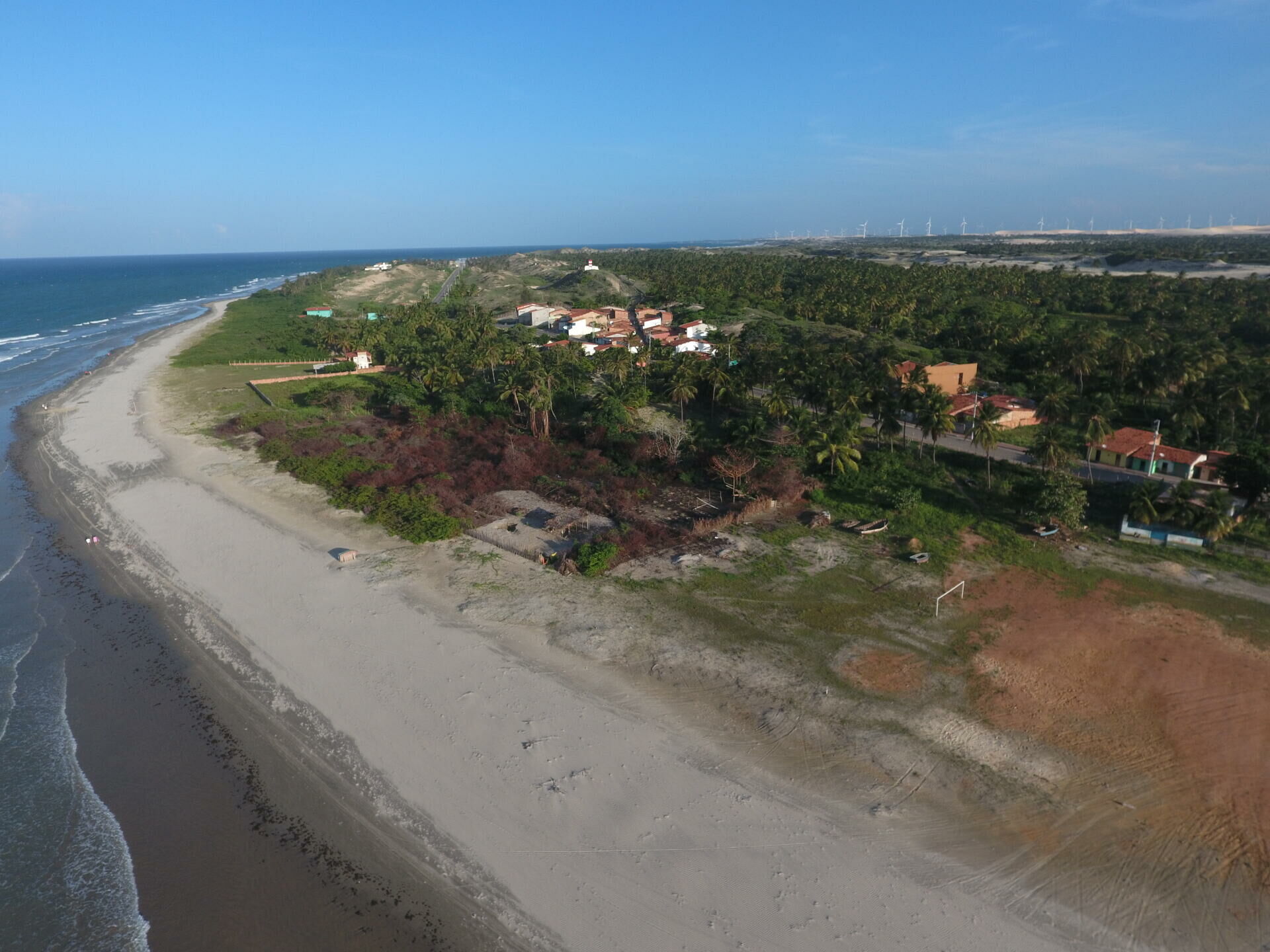 Imagem de Terreno amplo frente para o mar em Mundau